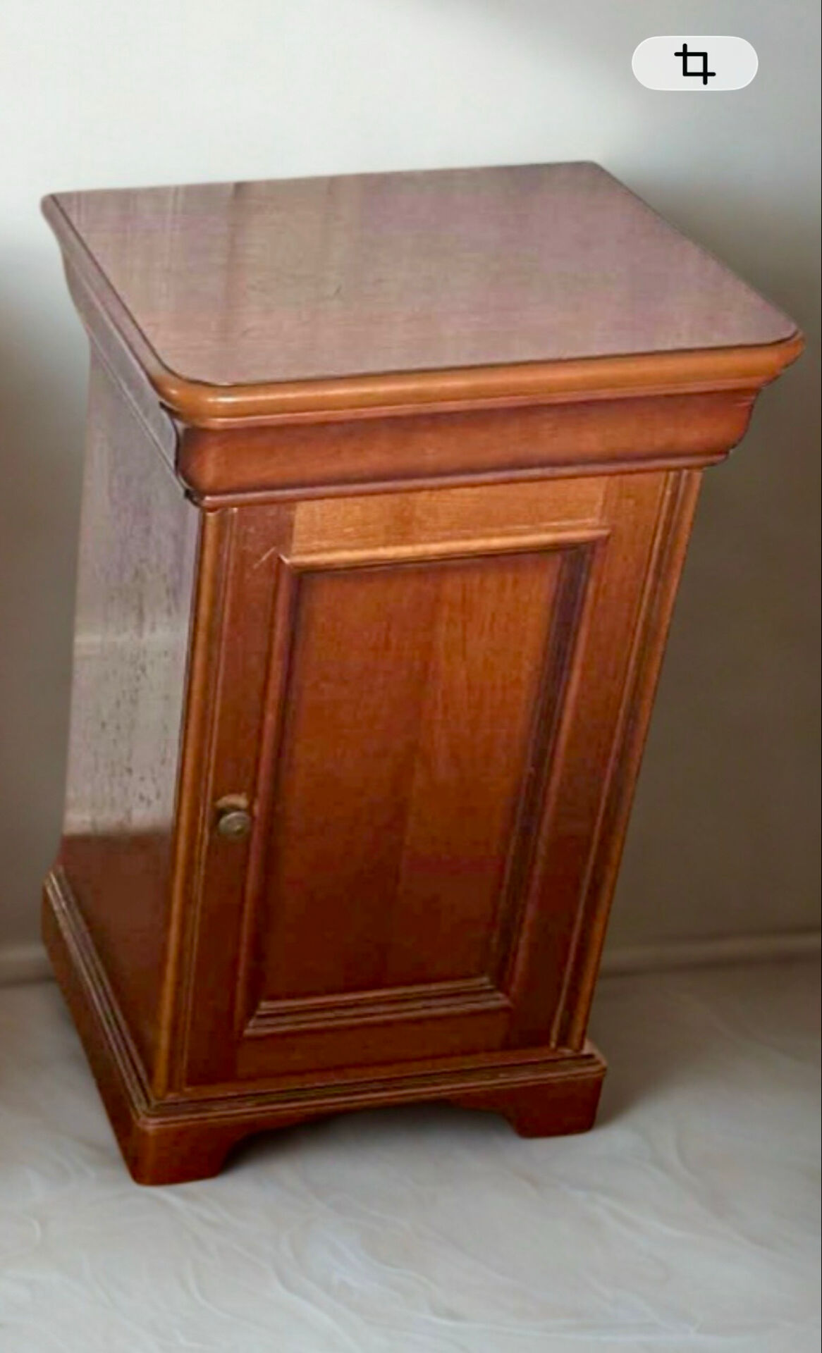 Pair of vintage bedside tables in cherry wood