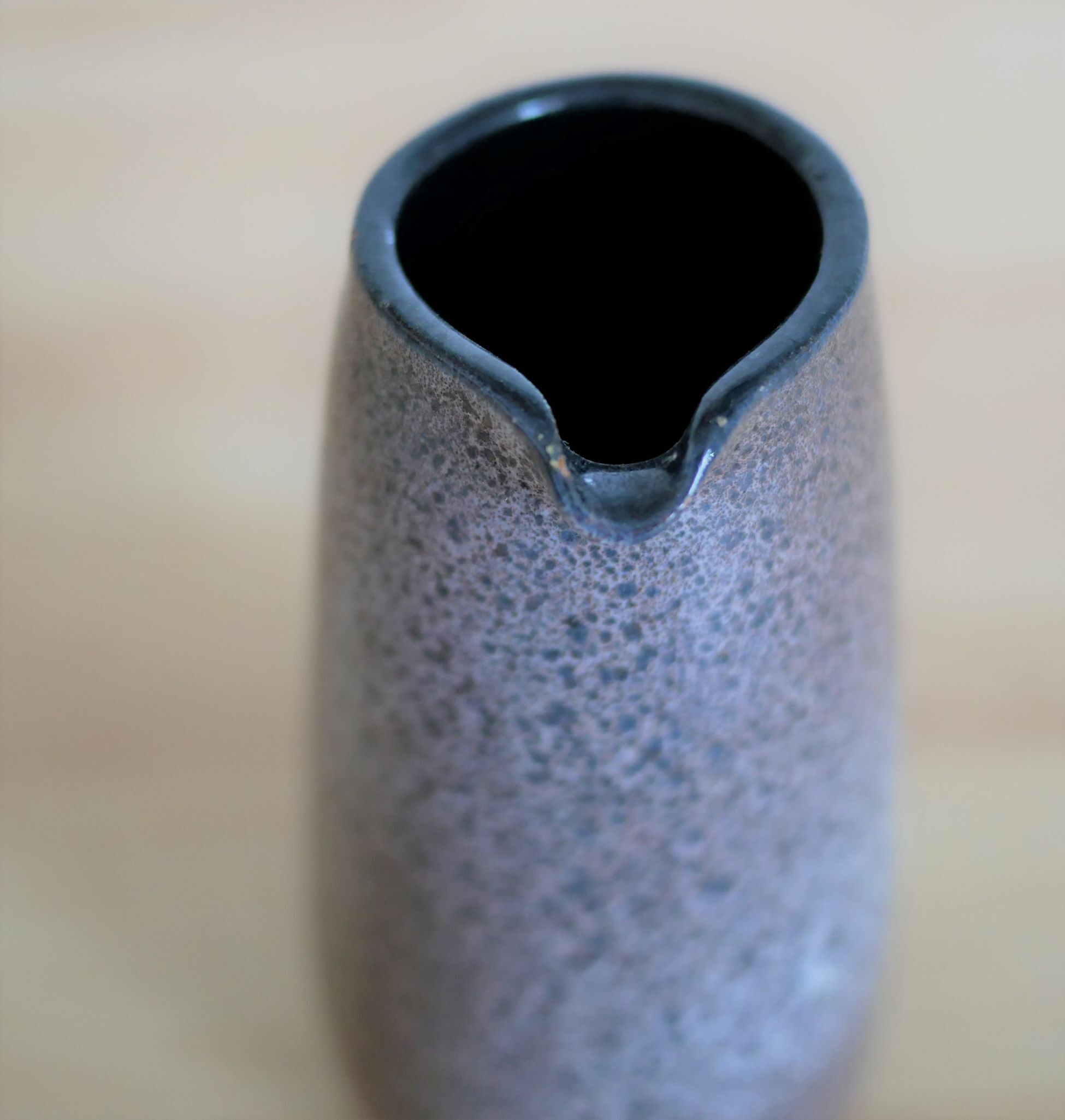 Pot à lait en céramique