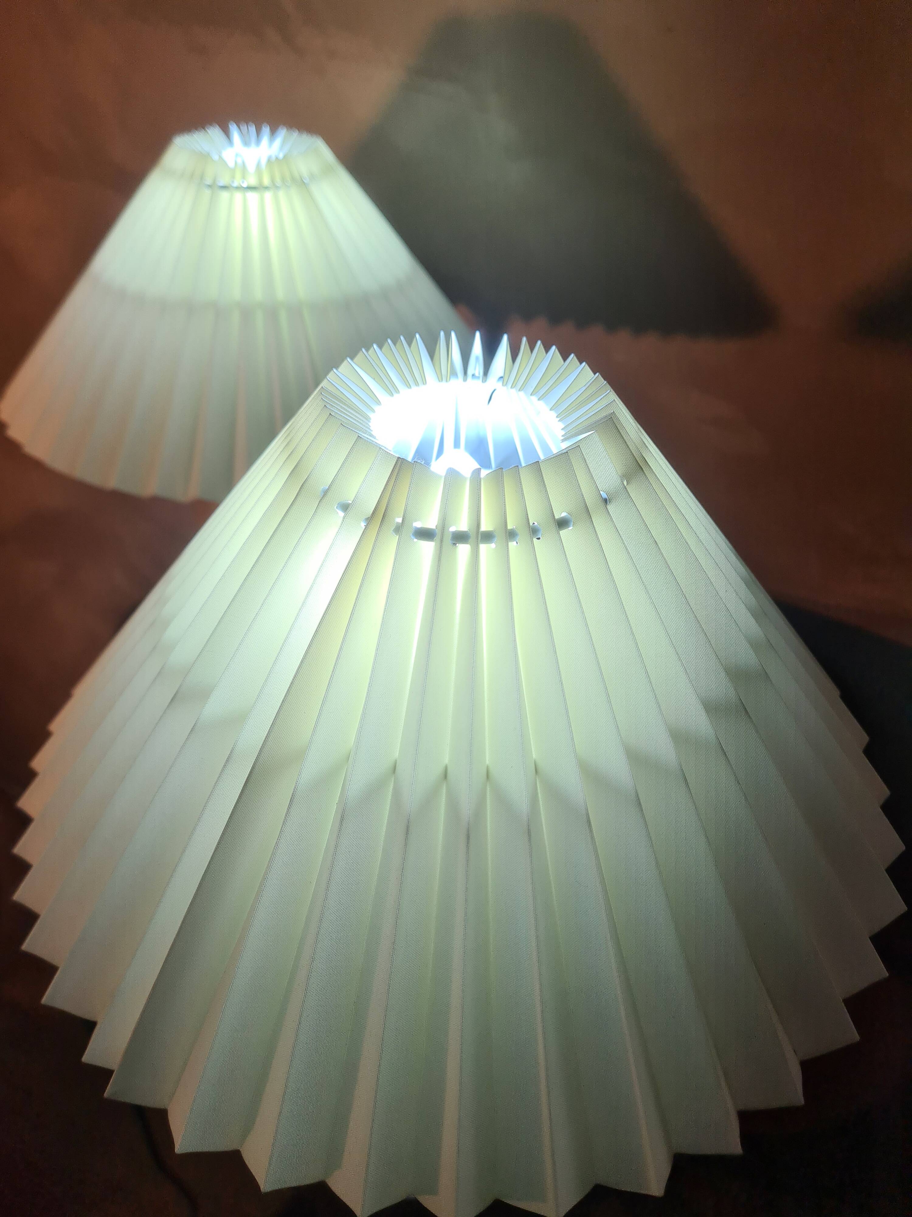 pair of bedside lamps solid wood Scandinavian design 31x25 electric change