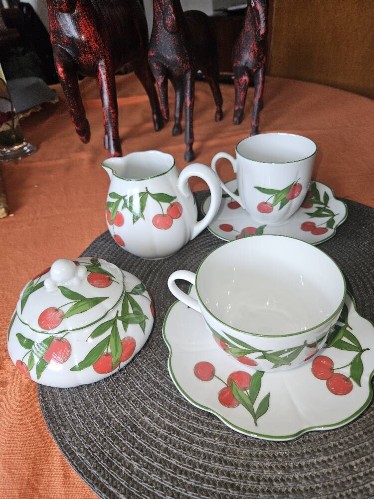 Tea/Coffee service porcelain manufacture Royal Limoges