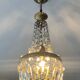 Lustre Montgolfière à pampilles de cristal et laiton
