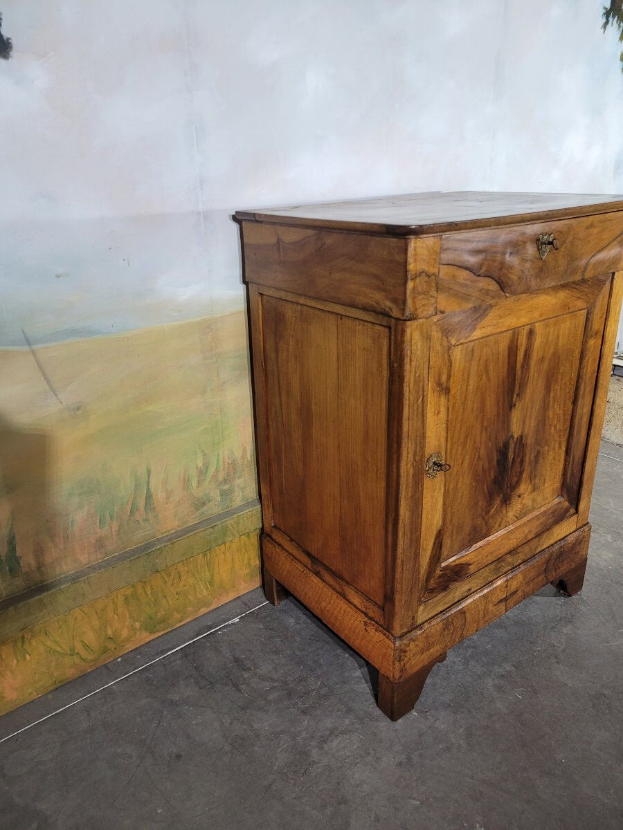 Grand confiturier en noyer Louis Philippe, buffet une porte