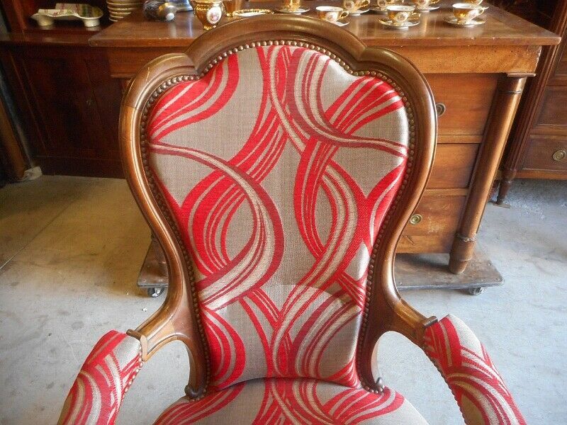 19th century Voltaire walnut armchair