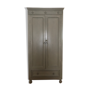Armoire blanc d'ivoire