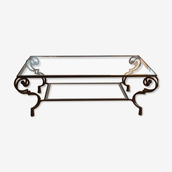 Wrought iron coffee table with 2 glass trays