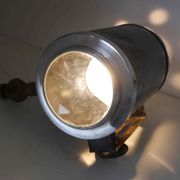 Ancien  projecteur de théâtre ou cinéma métal et aluminium