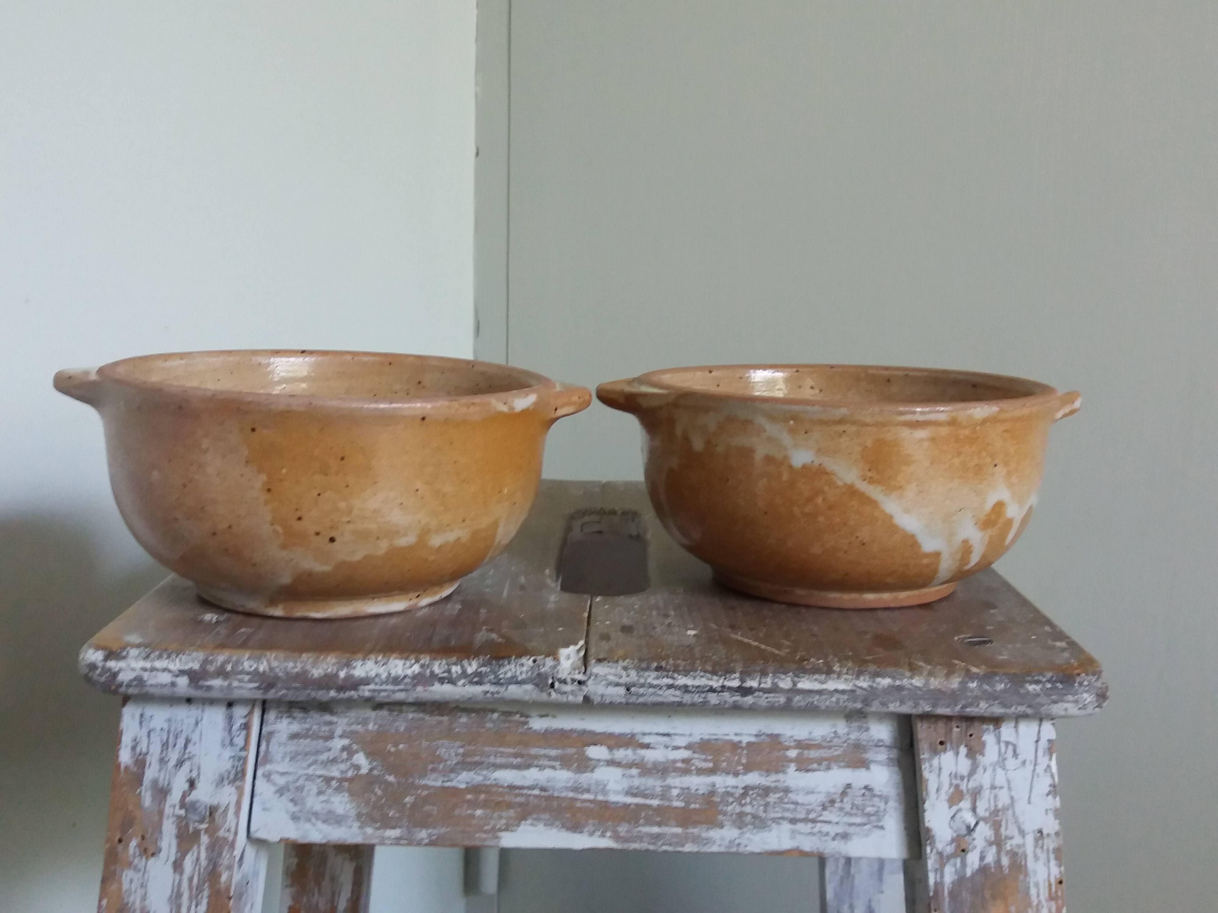 Stoneware ear bowls