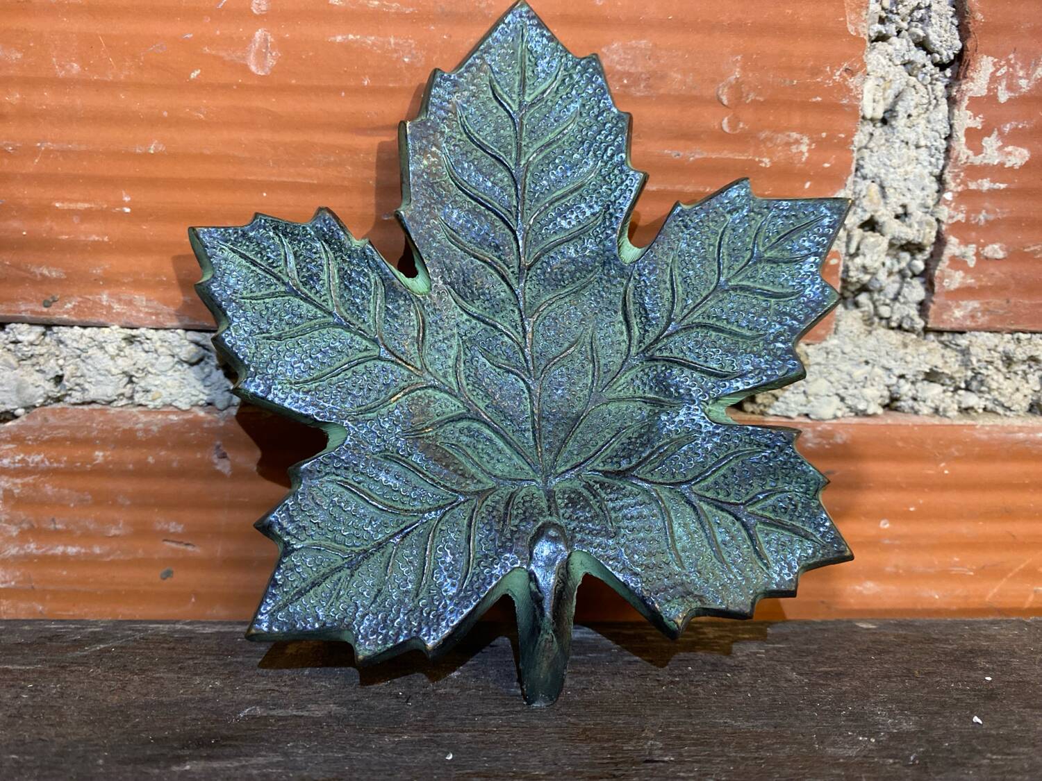 Vintage Greenish-Gray Metal Leaf-Shaped Empty Pocket Bowl