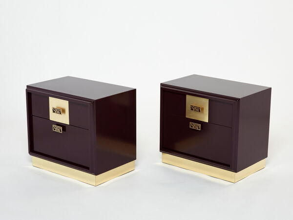 Paire de tables de chevet laque prune laiton Luciano Frigerio Italie 1970