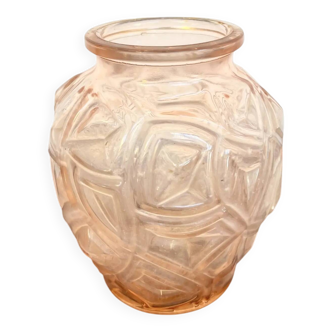 Vase verre moulé rose art déco