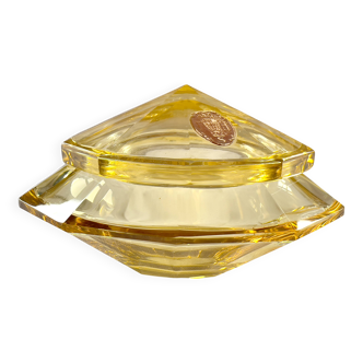 Poudrier Art Déco aux parois facettées  en cristal jaune citrine