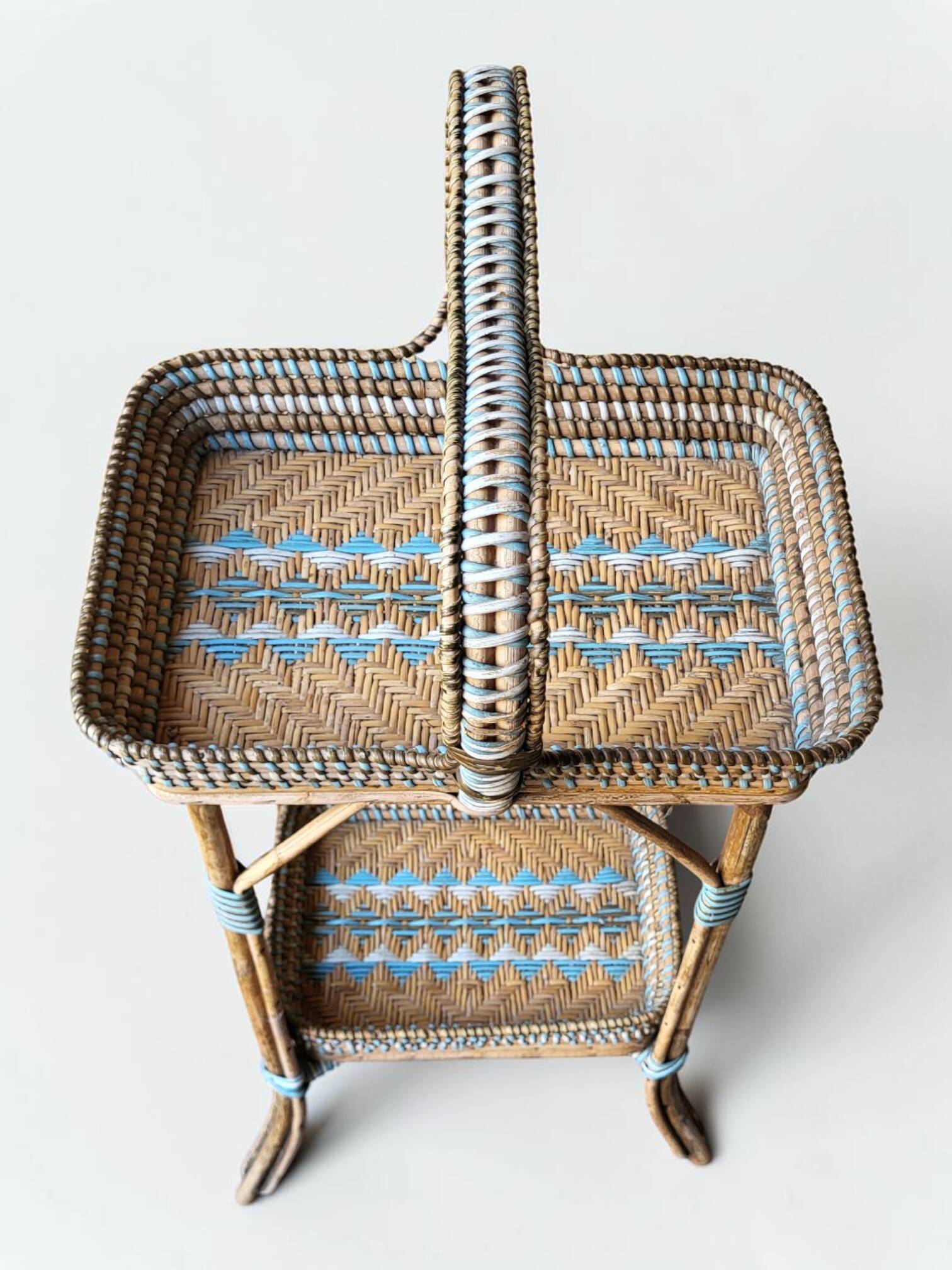 Rattan dessert table, Napoleon III