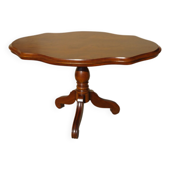 violin-shaped pedestal table, in cherry