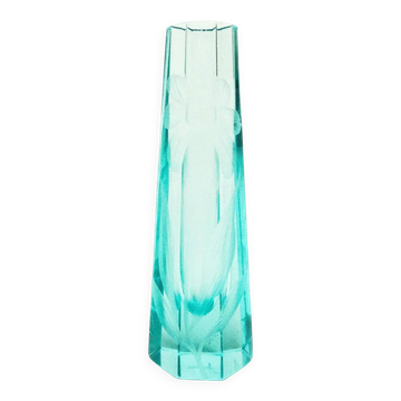 Vase Art Nouveau, cristal d'uranium, Moser, République tchèque, début du 20e siècle