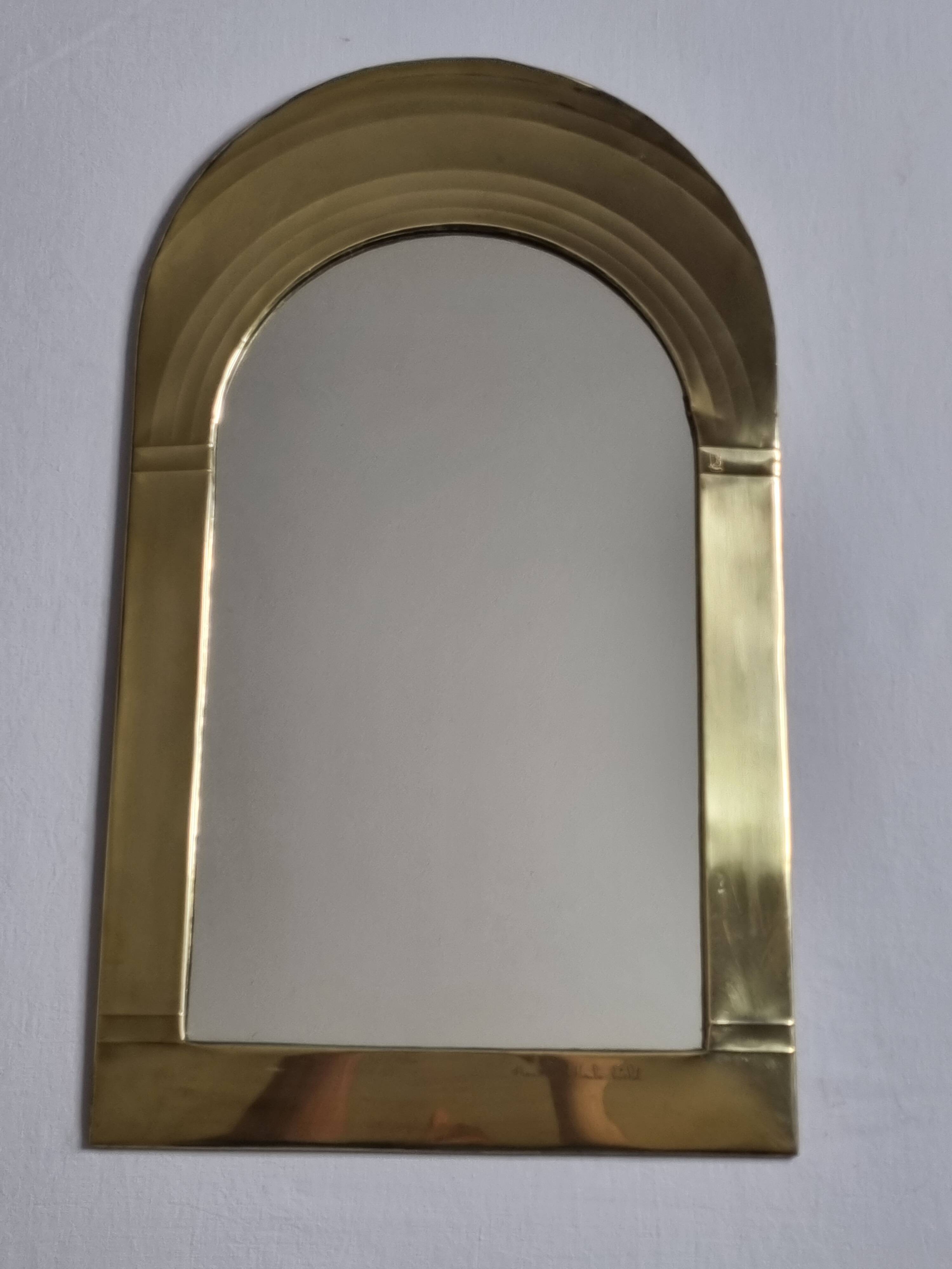 Brass mirror by Frankie d'Homborchveld, unique piece, 60 x 35 cm