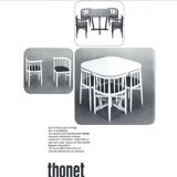 Table et chaises encastrables Thonet