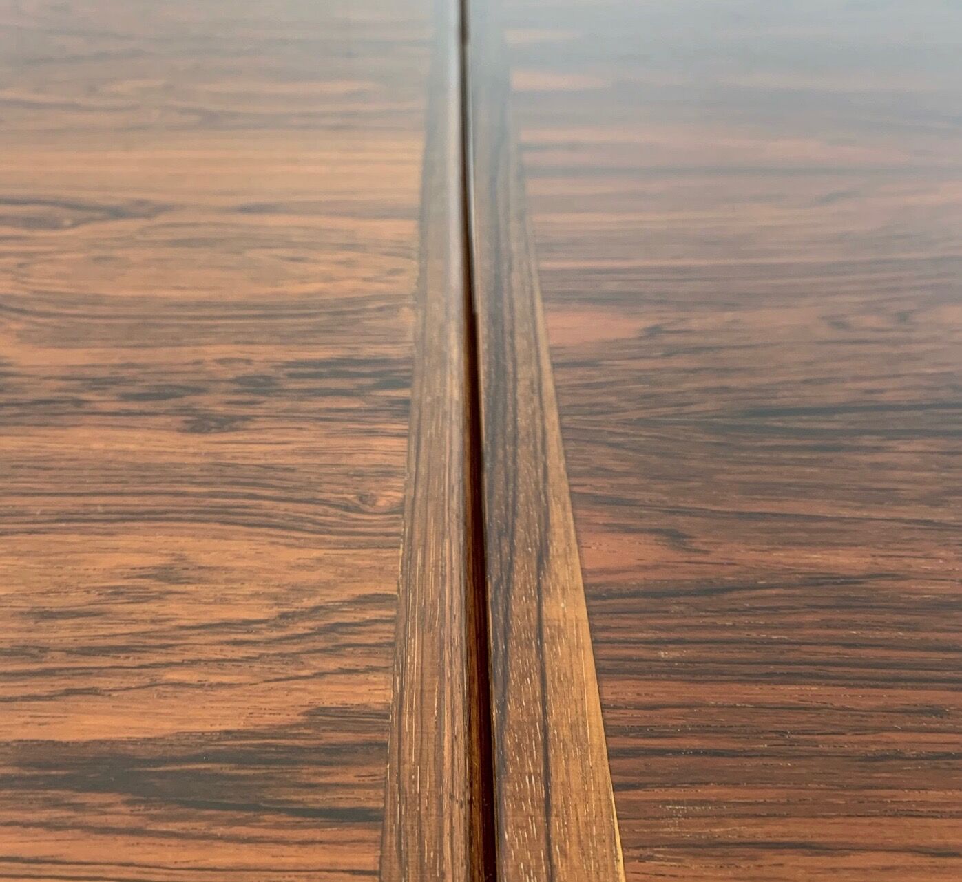 Set table and chairs in palisander