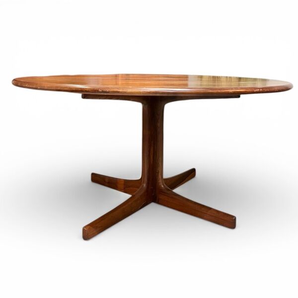 Table basse ronde en palissandre de Karl-Erik Ekselius, 1960