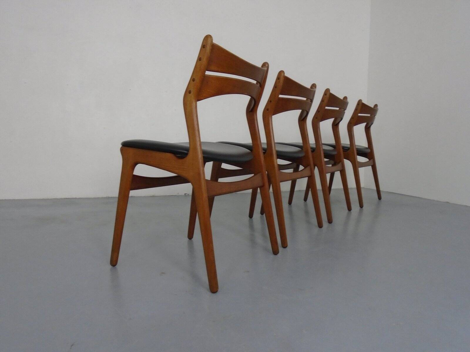Teak Model 310 Dining Chairs by Erik Buch for Chr. Christensen, Denmark, 1960s, Set of 4