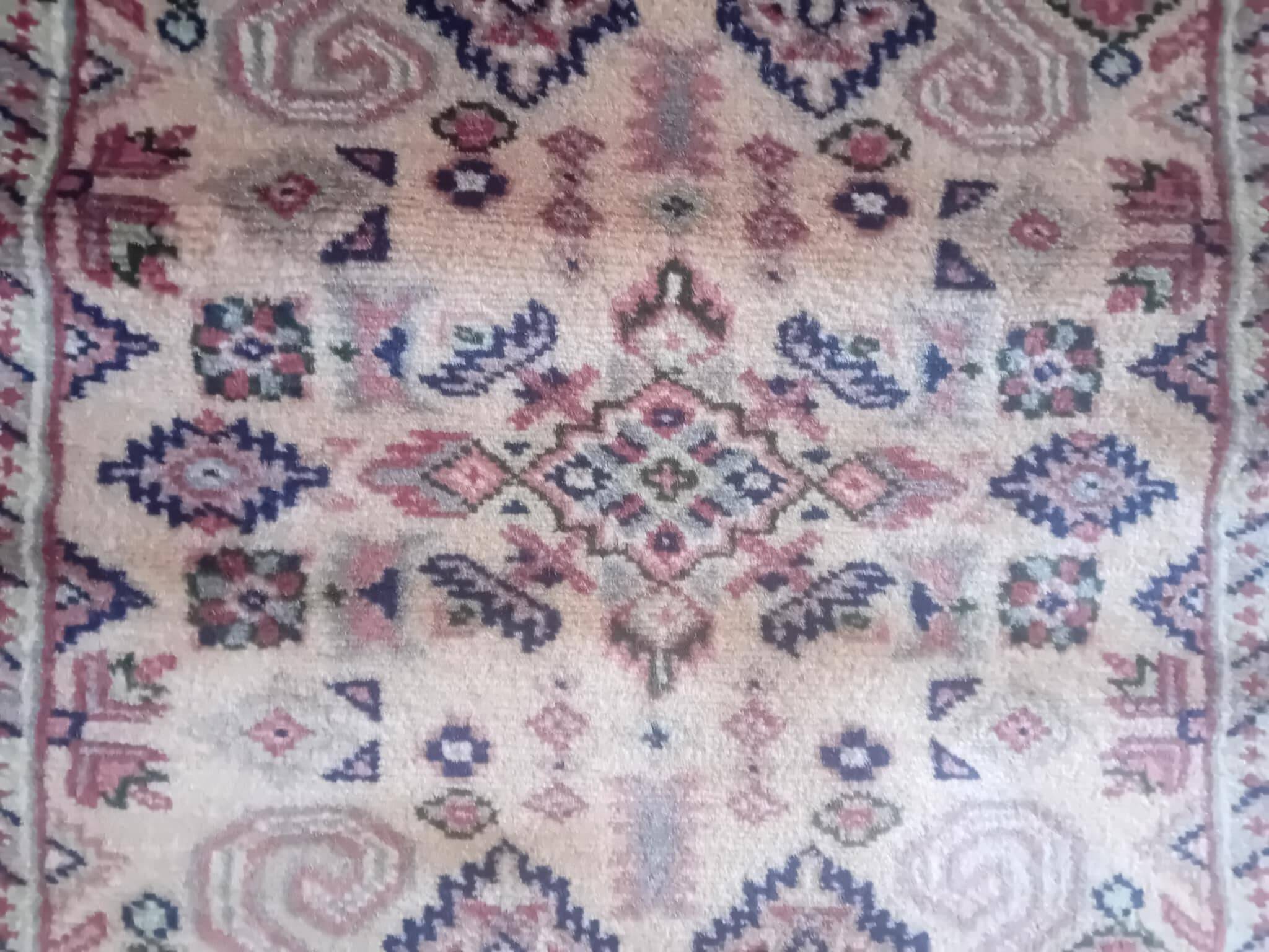 Handmade Pakistani rug 102x62cm