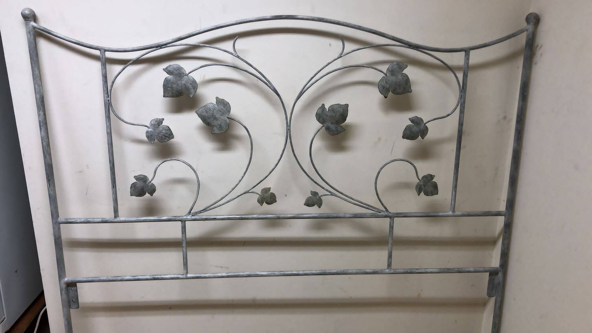 Wrought iron headboard – handcrafted – 148 × 134 cm
