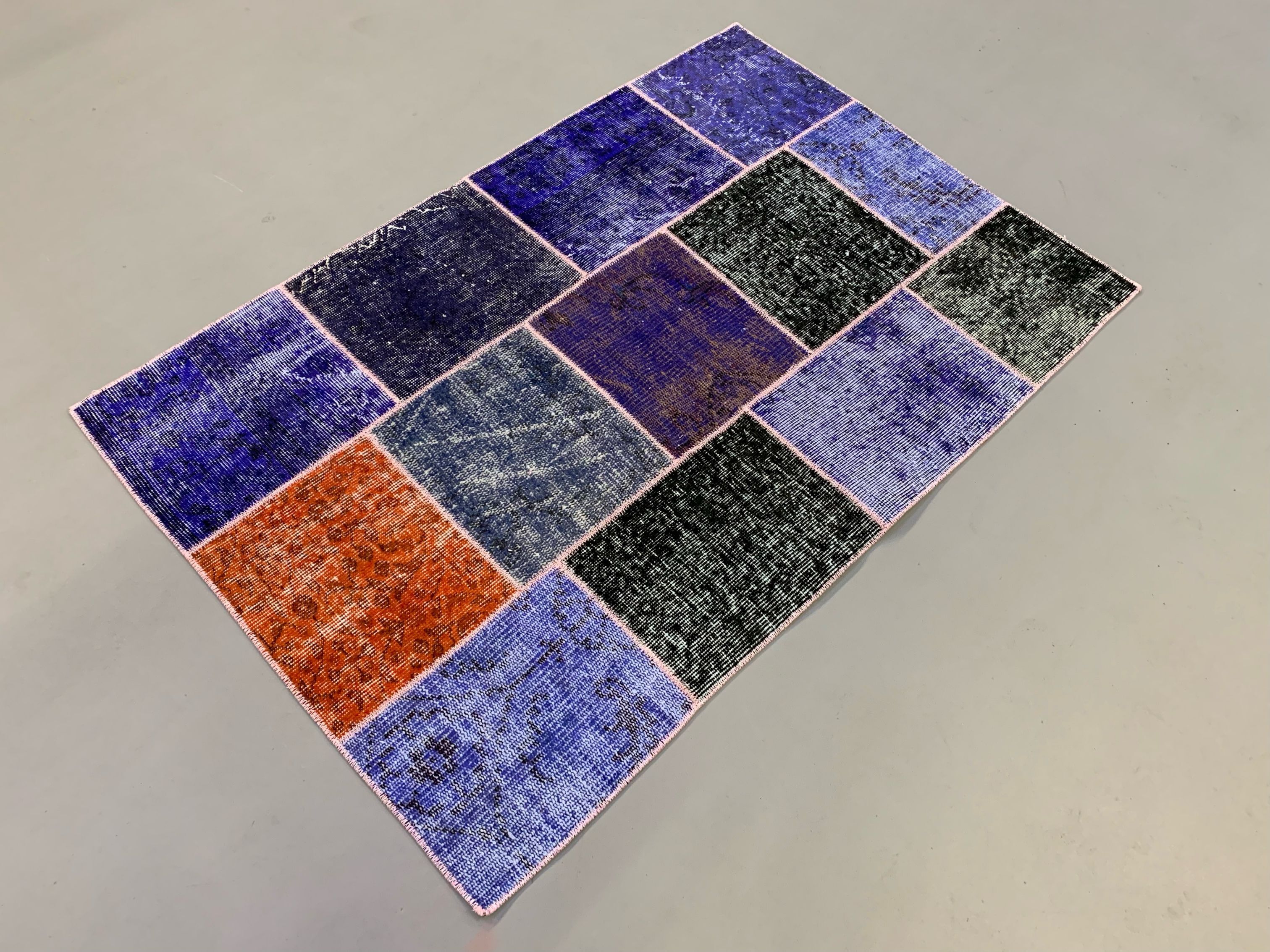Distressed vintage turkish patchwork rug 150x100 cm wool medium