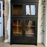 Glass display cabinet