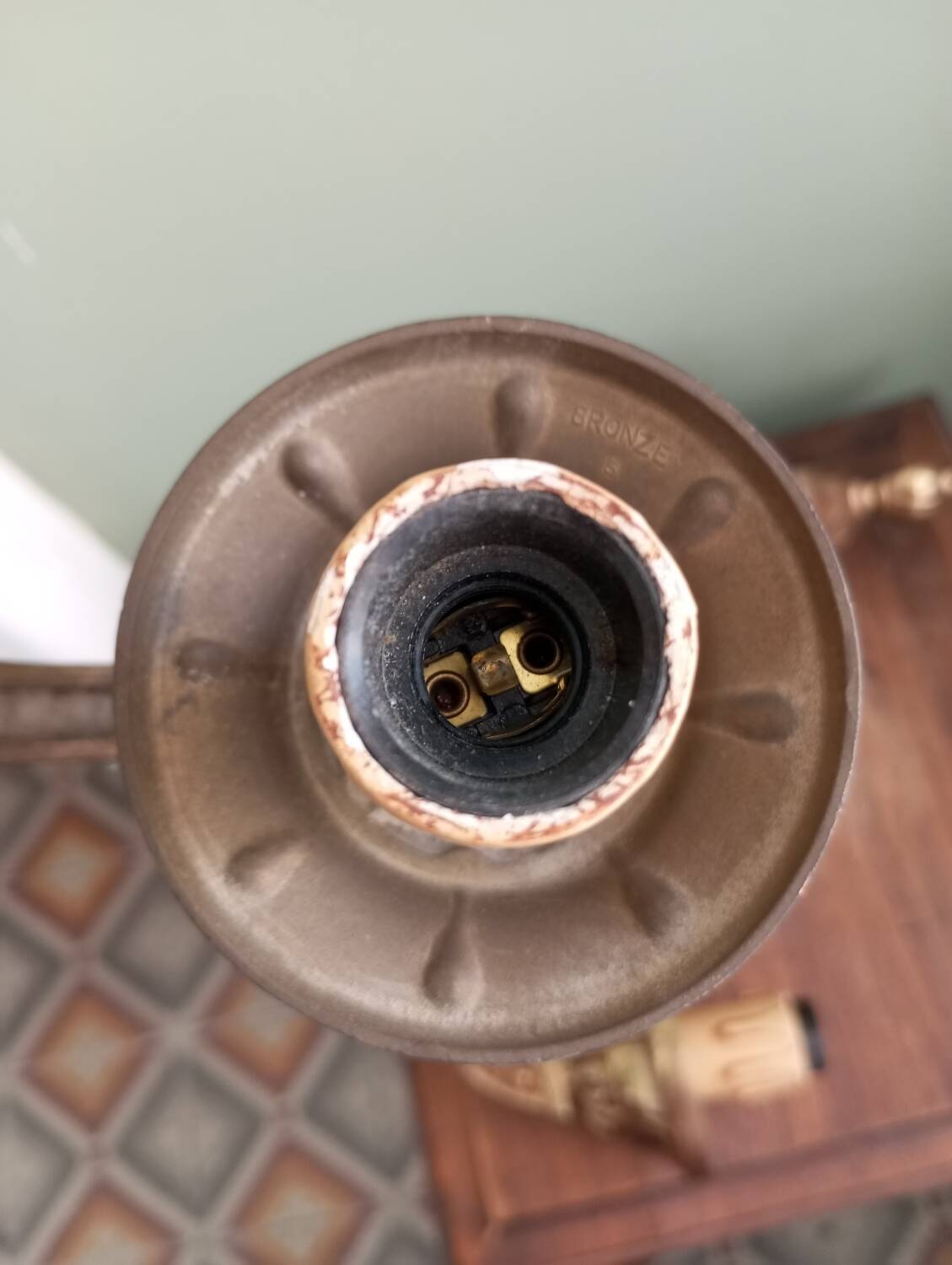 Pair of bronze wall lights