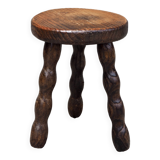 Tripod stool with spool legs