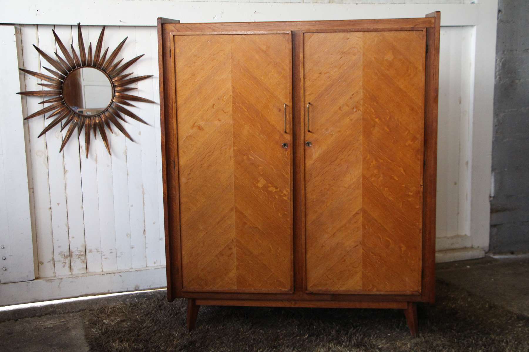 Compass legs vintage wardrobe