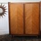 Armoire vintage pied compas