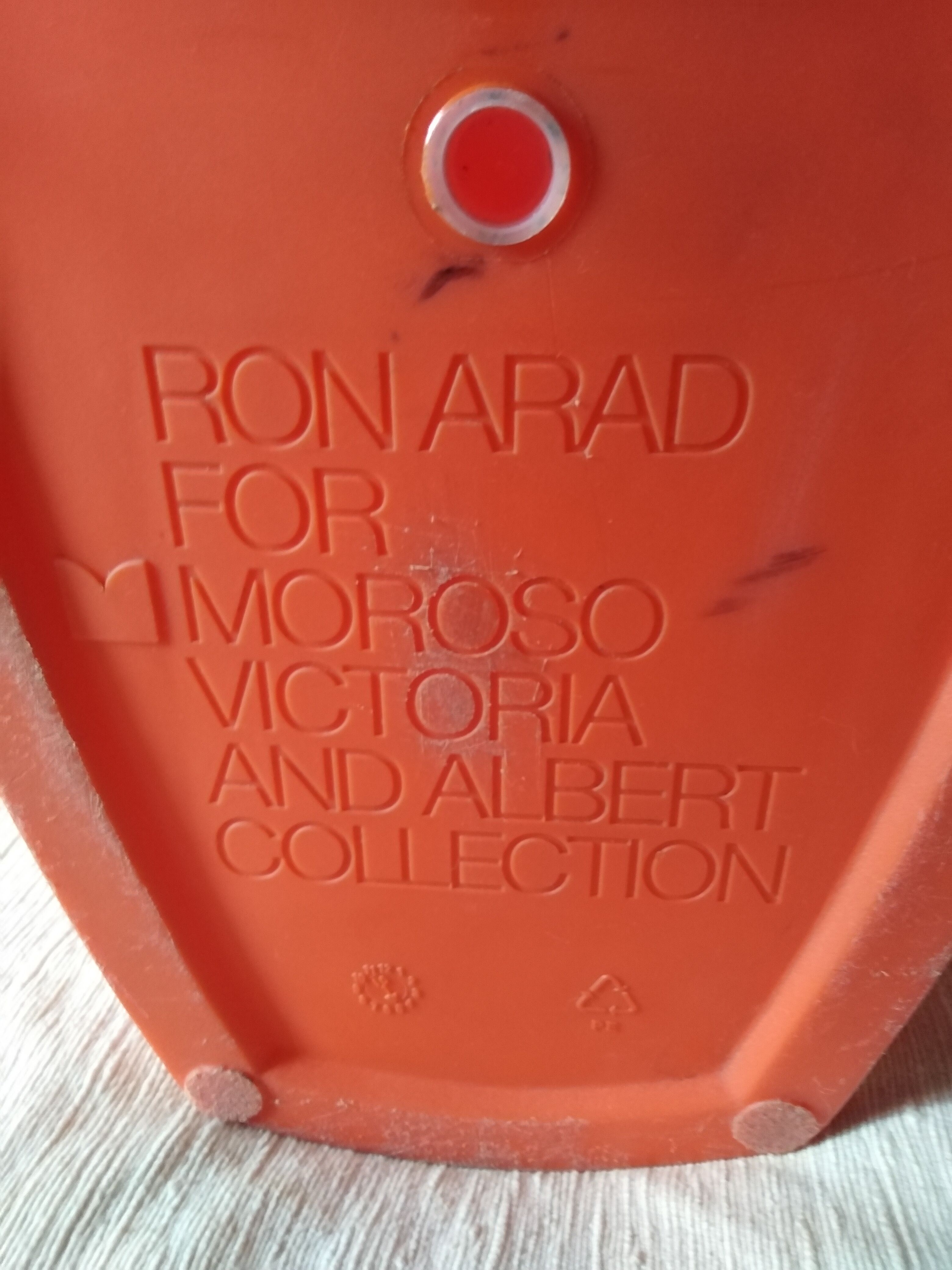 'Victoria and Albert' armchair for Moroso by Ron Arad