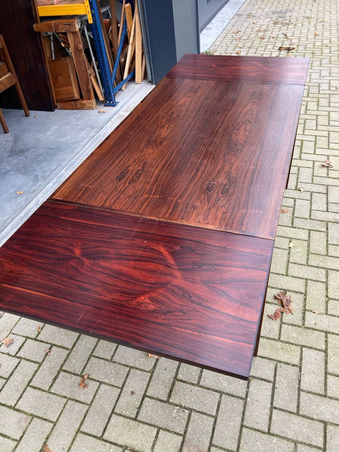 Table à manger danoise par Poul Hundevad et Kai Winding. Années 1960