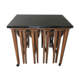Table basse et ses tabourets