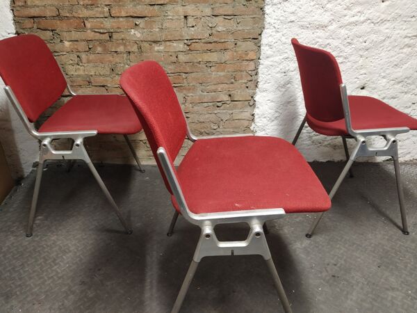 Lot de 3 chaises DCS 106 de giancarlo piretti édition Castelli