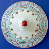 Porcelain tea jar from China