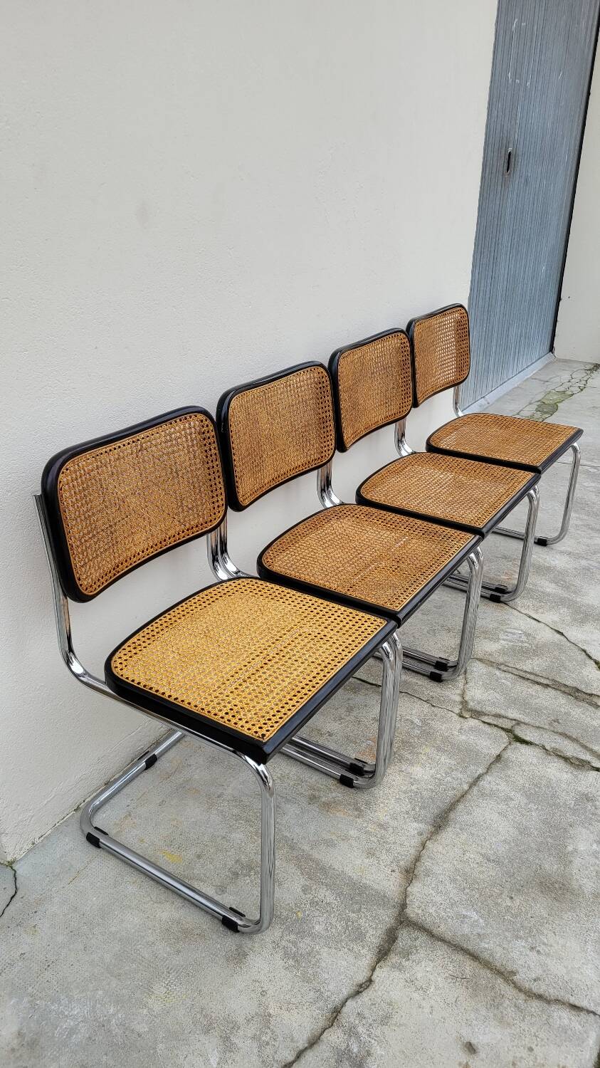 Set of 4 Marcel Breuer cesca black b32 chairs