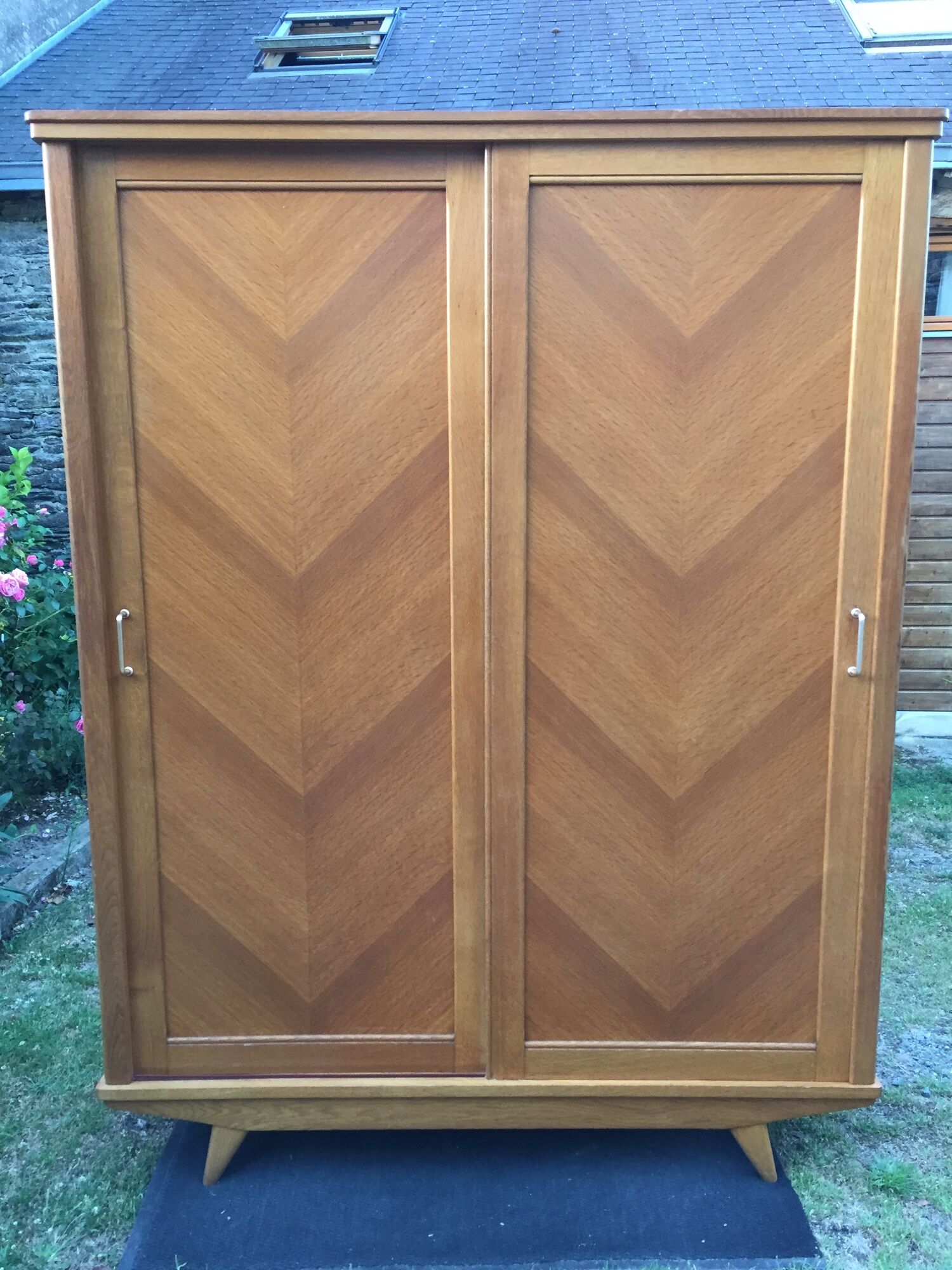 Vintage wardrobe with compass feet in oak and oak cp with 2 sliding doors.