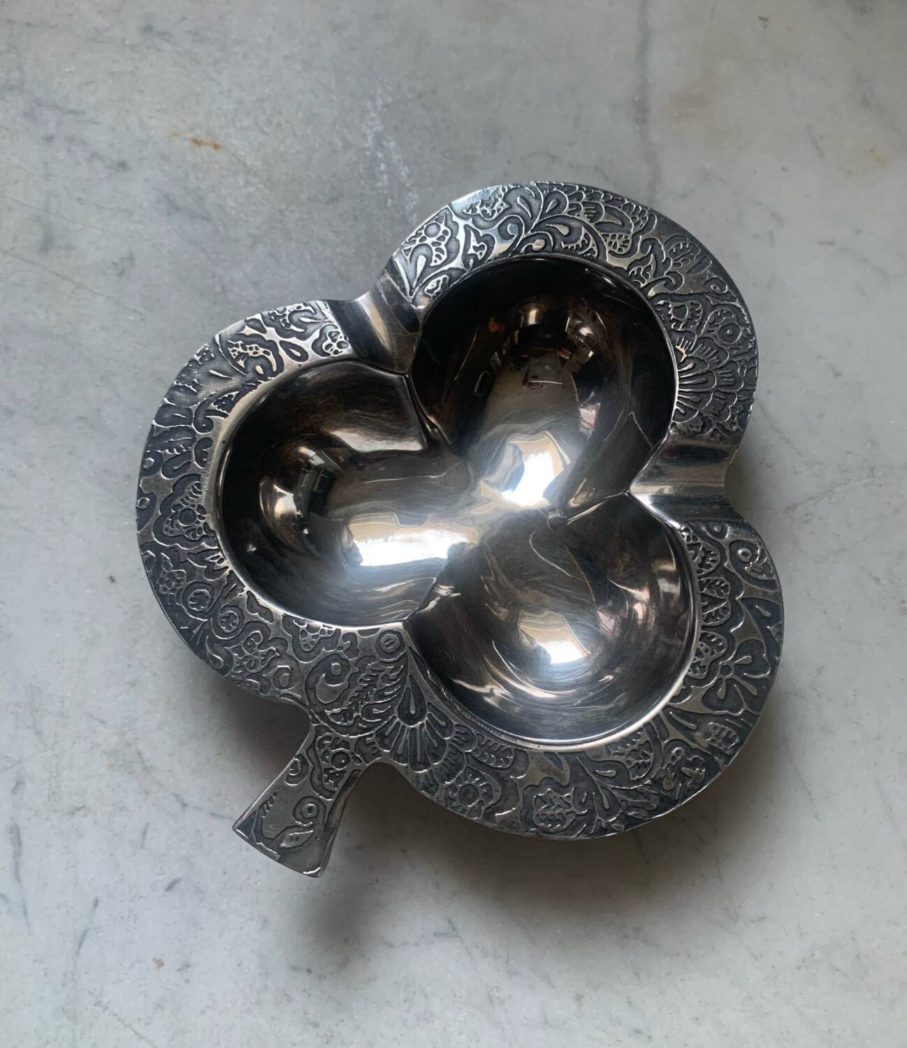 Vintage empty pocket ashtray