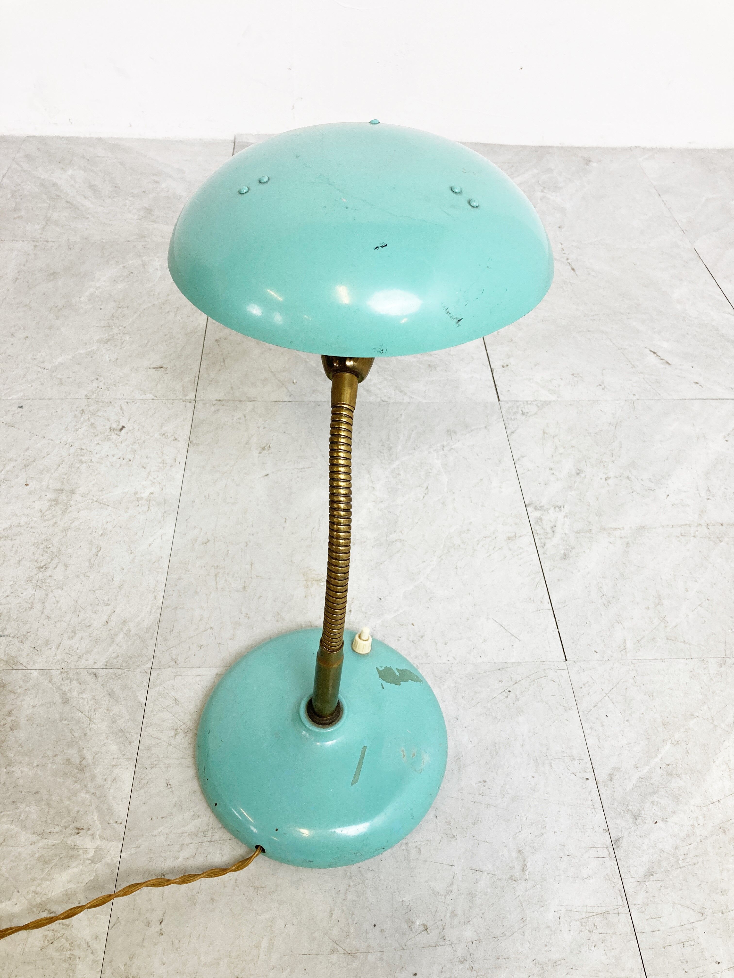 Vintage mid-century modern italian table lamp - 1960's