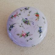 Bonbonnière ancienne en porcelaine
