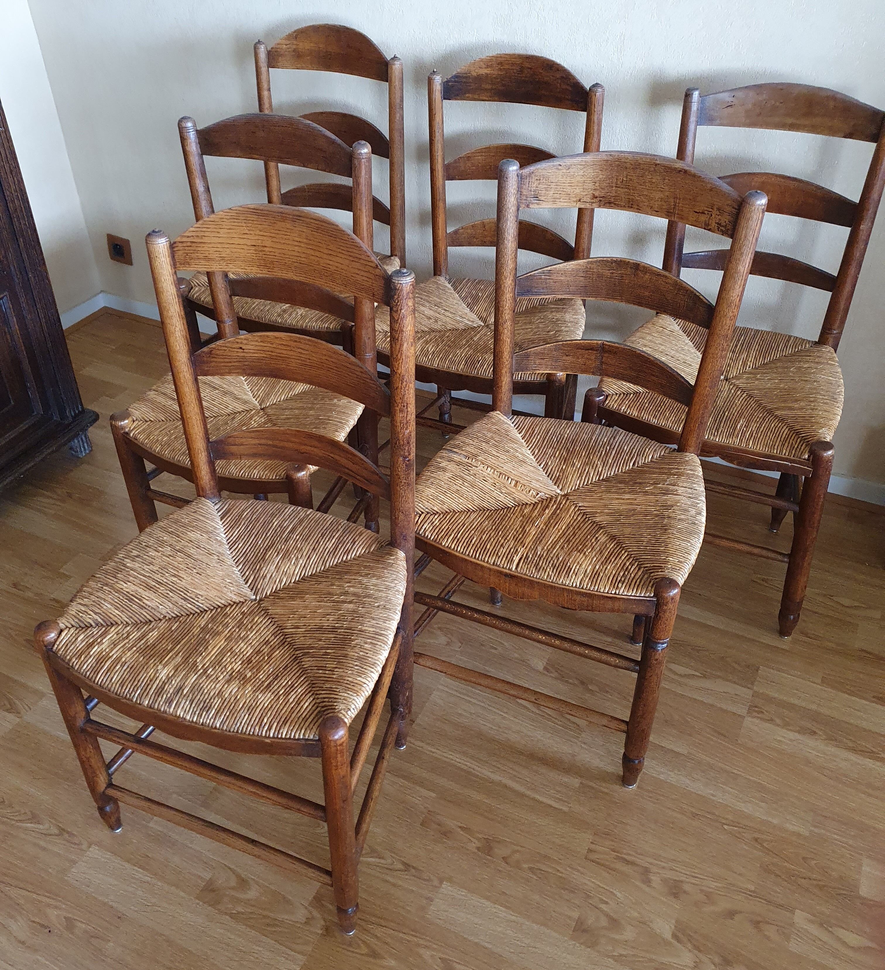 Antique mulched chairs