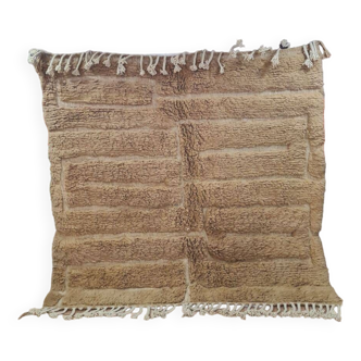 Handmade wool Berber rug 200x200 cm
