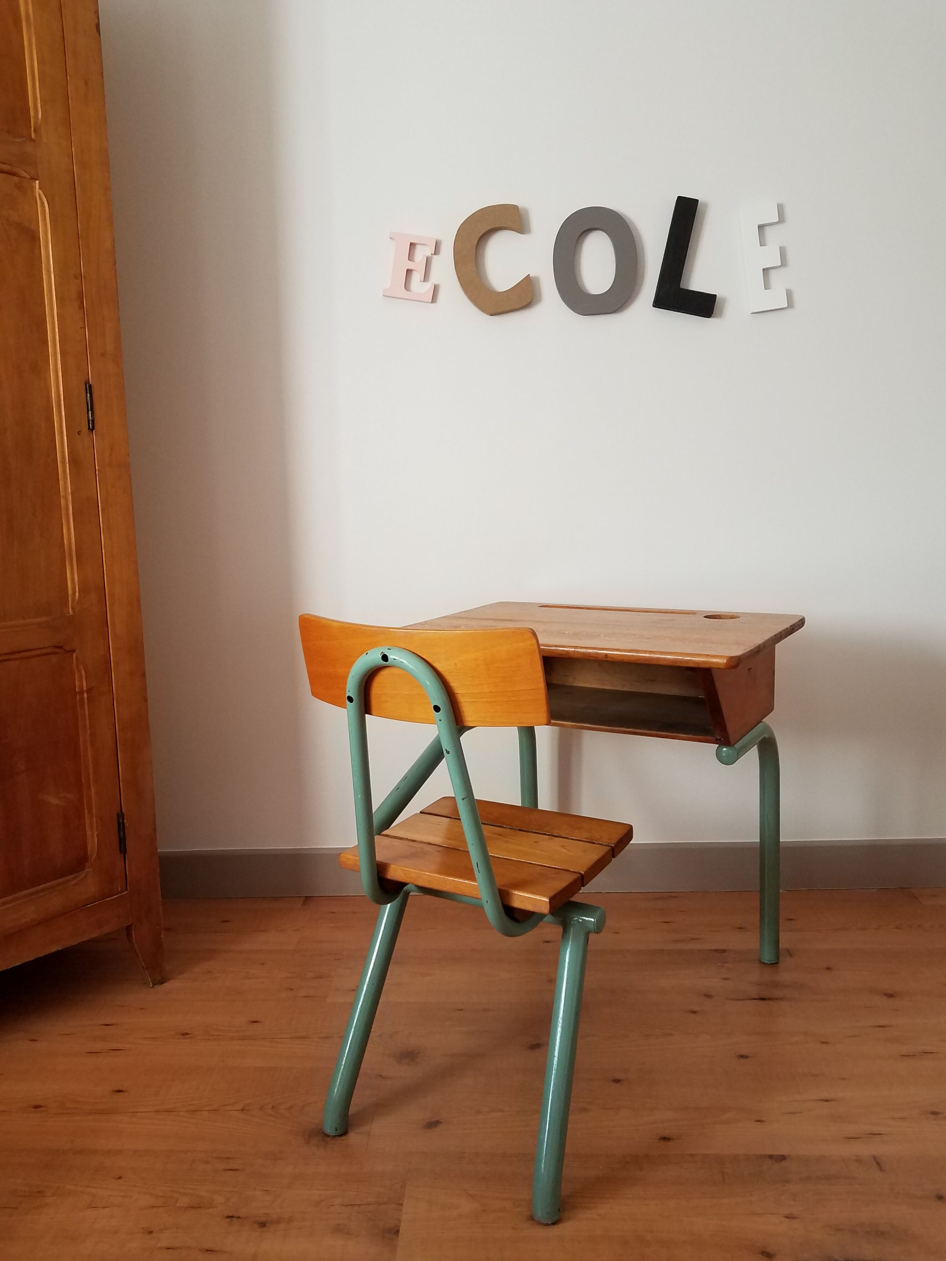 Vintage schoolboy office