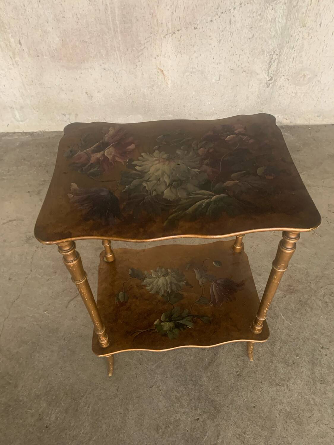 Flower side table