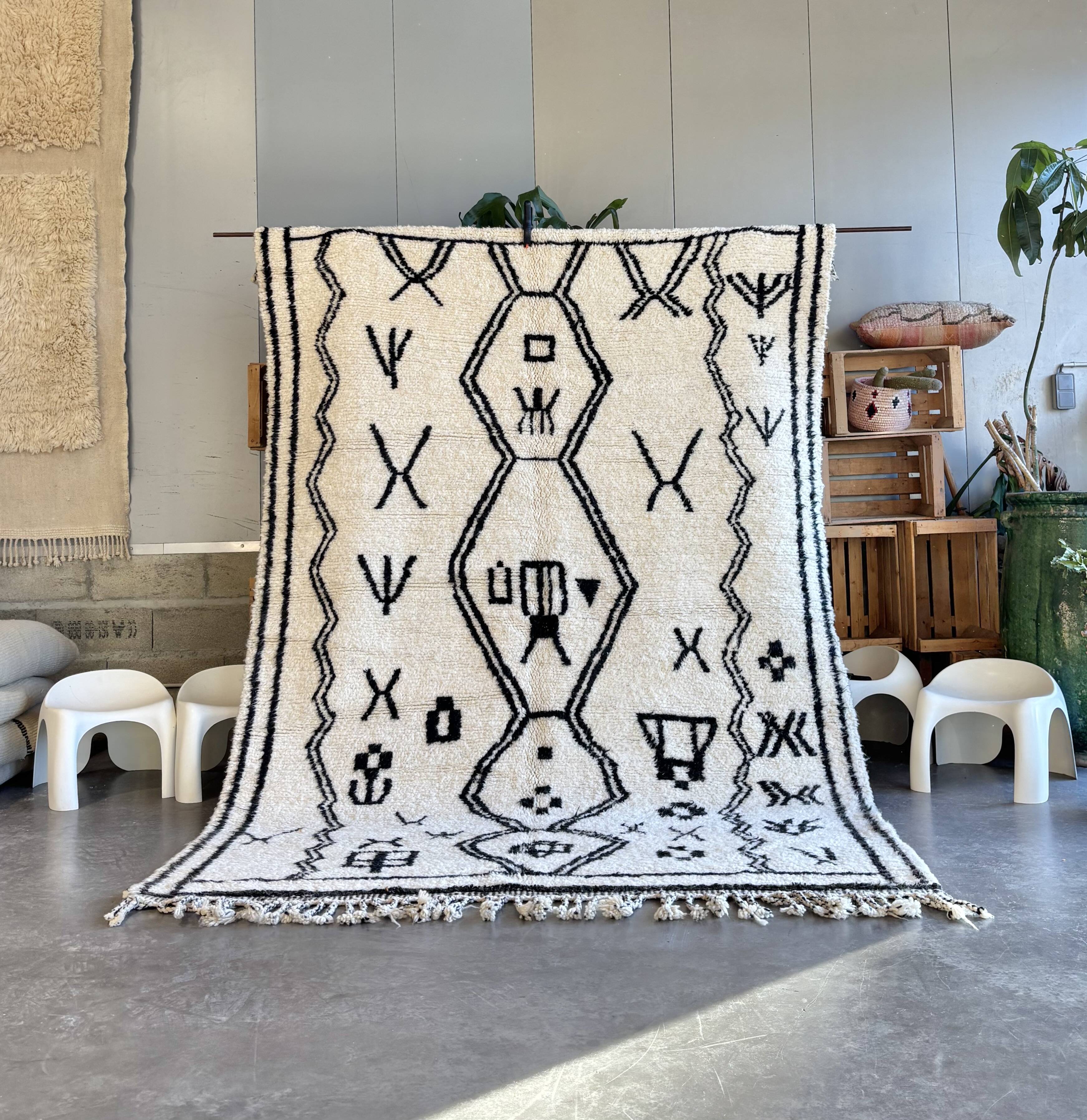 Modern Berber Beni Ouarain wool rug