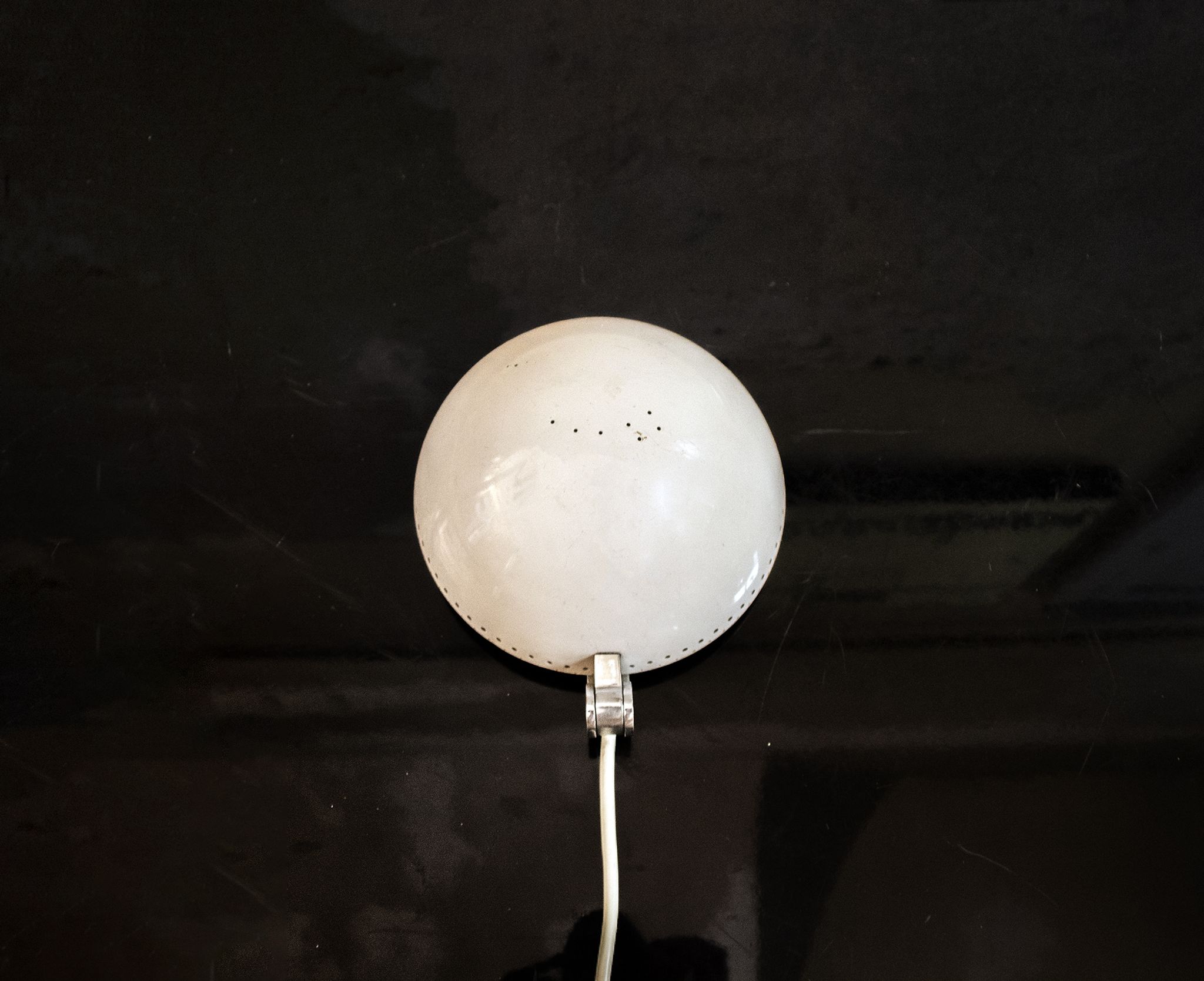 Lampe de table Orsa Minore perforée par Stilux Italia 70s