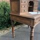 Bureau ancien à gradins
