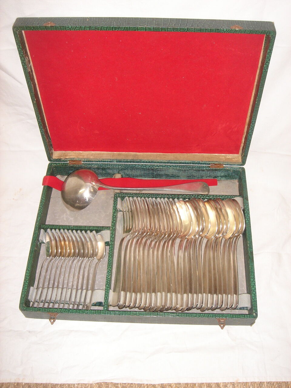Art Deco household 37 silver coins