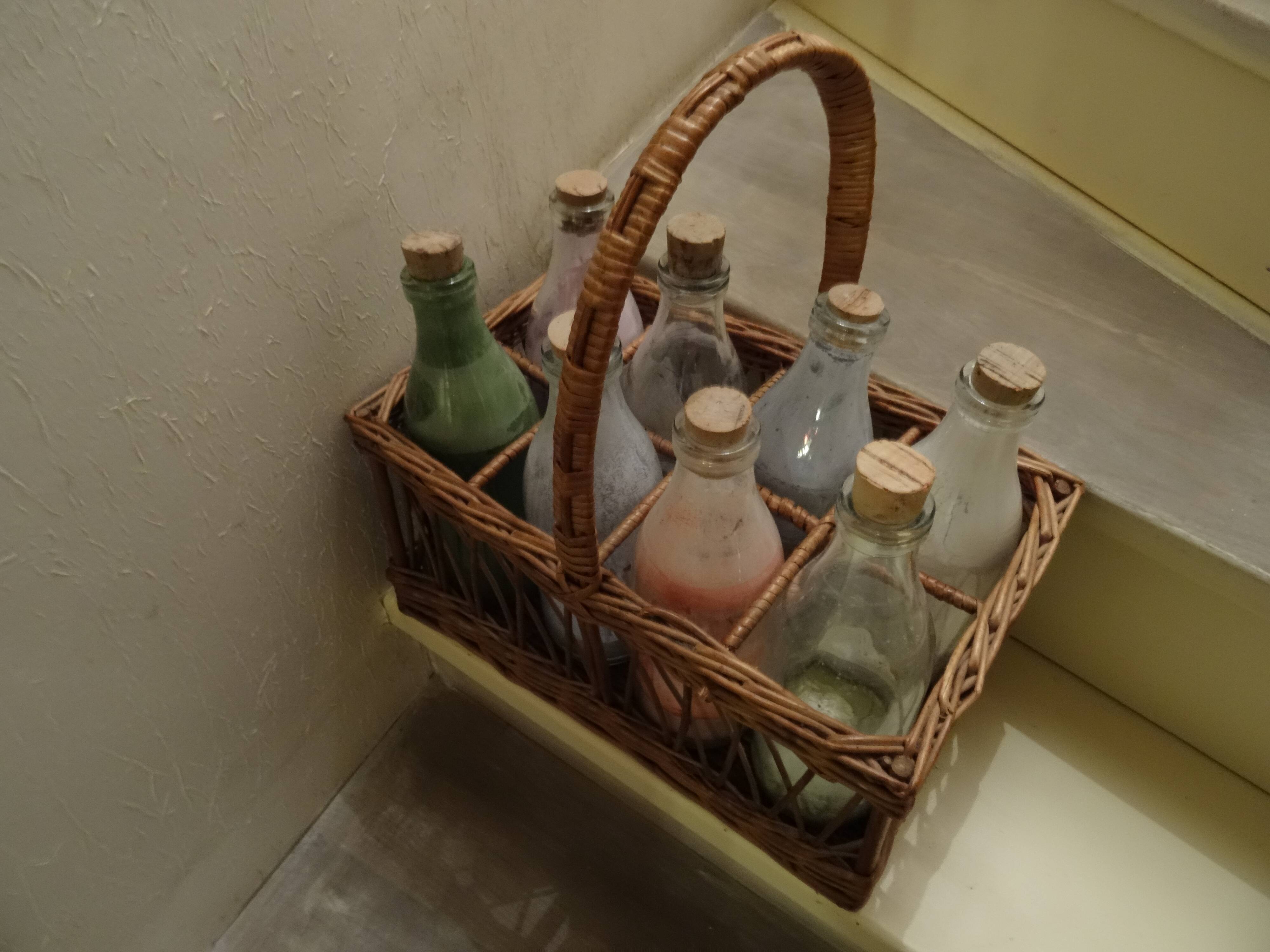 Rattan bottle holders